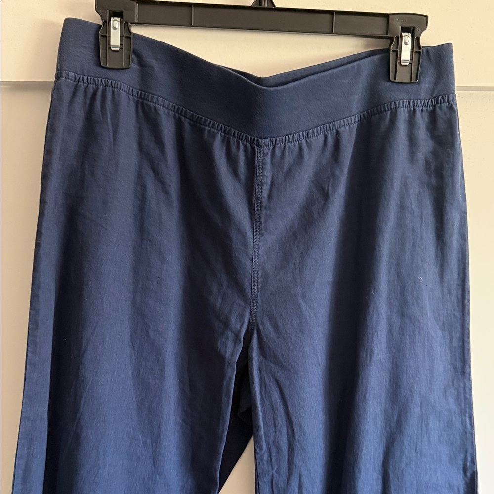 XCVI Navy Wide-Leg Cropped Pants - Picture 2 of 4